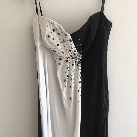 Dresses & Skirts - COPY - Women's strapless long dress size 14